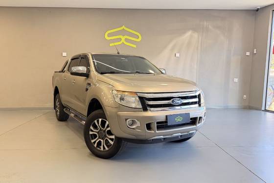 FORD RANGER 3.2 XLT 4X4 CD 20V DIESEL 4P AUTOMÁTICO FORD RANGER 3.2 XLT 4X4 CD 20V DIESEL 4P AUTOMÁTICO